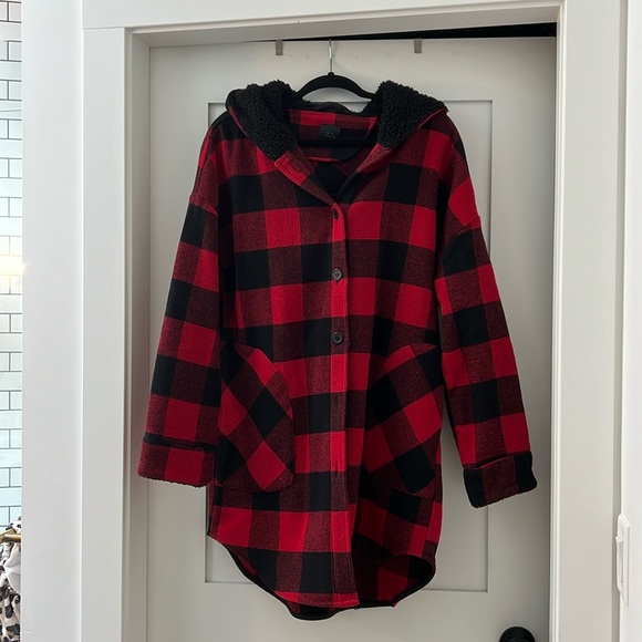 Fleece hooded coat with pockets - Picture 1 of 1